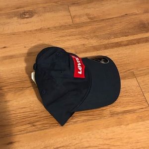 Levi’s adjustable cap